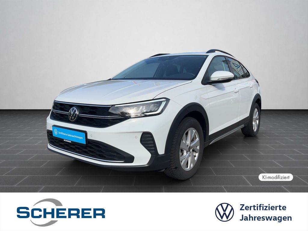Volkswagen Taigo Life 1,0 l TSI KAMERA AHK ACC SHZ