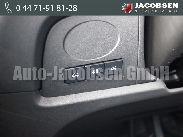Fahrzeugabbildung Iveco Daily 72C18A8P Koffer - S-Plane / Klima