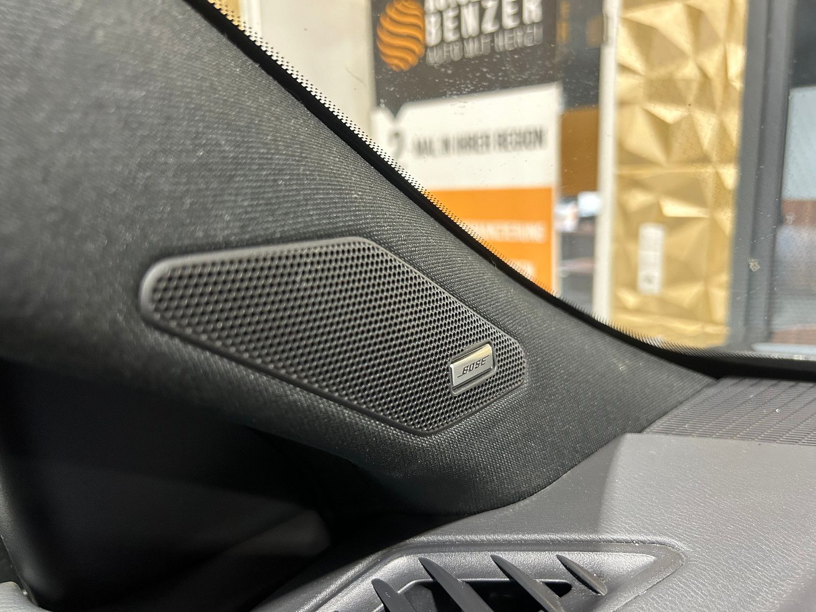 Fahrzeugabbildung Nissan Qashqai Tekna/PANO/360°/APPLE/BOSE/HEAD-UP/SHZ