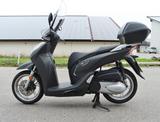 Honda SH300i Roller ABS Windschild EZ 2016 HU 27  - HONDA ROLLER SH 300I
