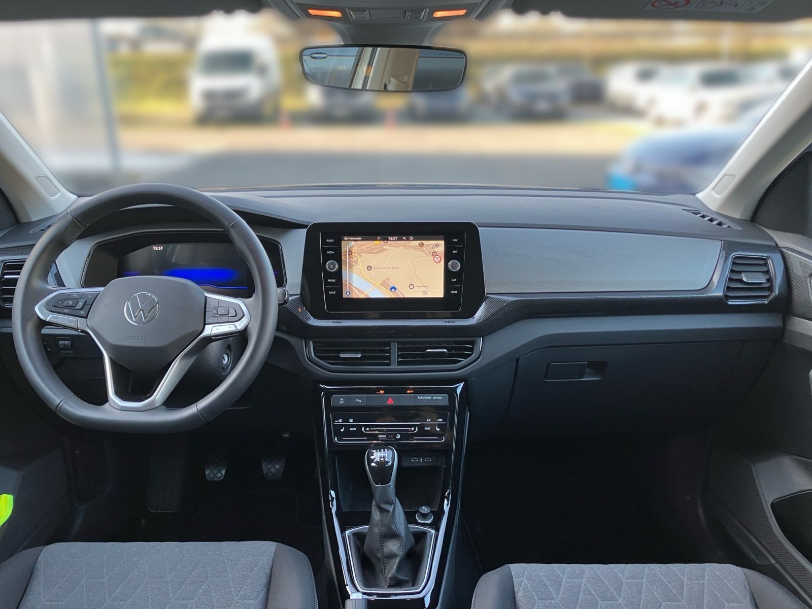 Volkswagen T-Cross - Bild 11