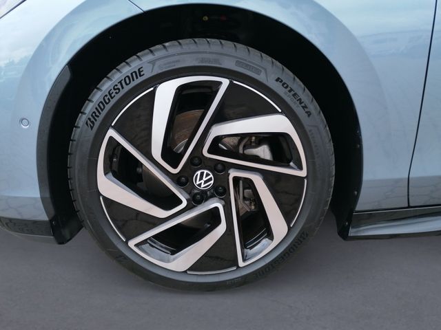 ID.7 Tourer Pro KAMERA+AHK+WÄRMEPUMPE+ACC