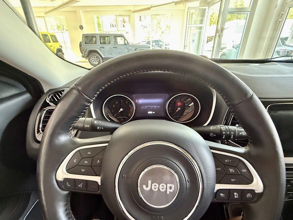 Jeep Compass 1.4 170PS Limited Automatik Allrad Paket