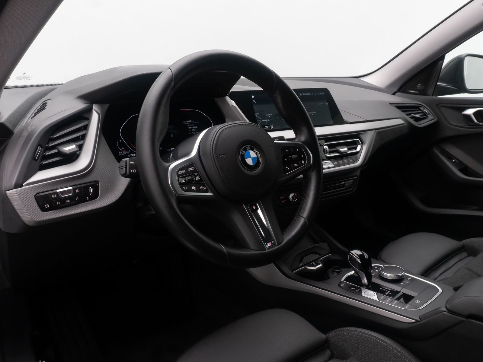 Fahrzeugabbildung BMW 218 Gran Coup&eacute; HUD DAB H/K Komfort Sport Leder