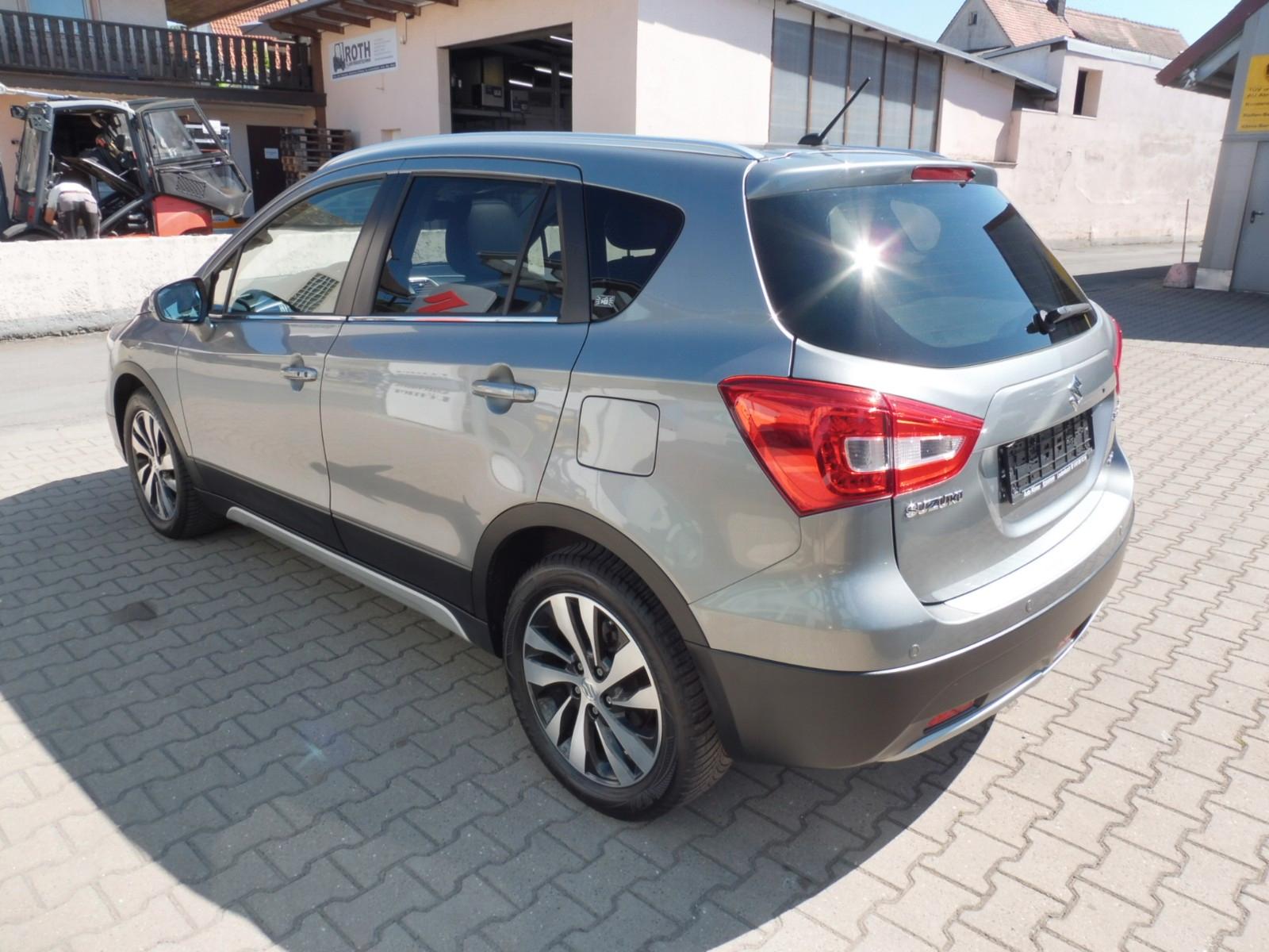Suzuki SX4 S-Cross Comfort+ 4x4