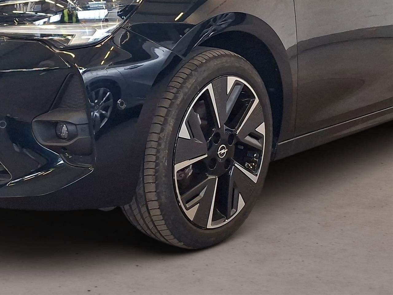 Fahrzeugabbildung Opel Corsa-e F GS SPORT 3-PHASIG NAVI/LED/VIRTU./DAB+