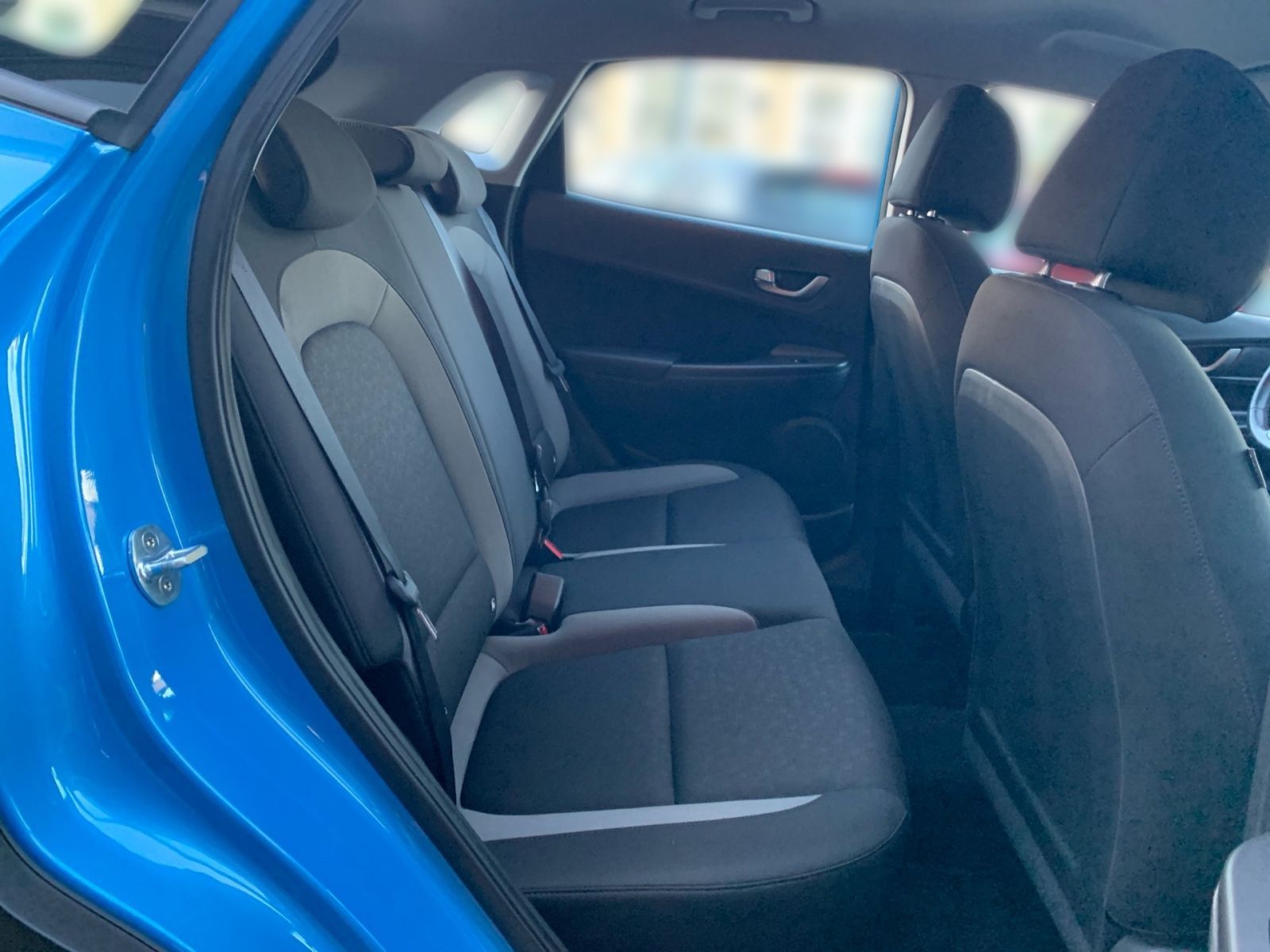 Fahrzeugabbildung Hyundai KONA 1.6 T-GDI 7-DCT Trend 4WD Navi 1Hd