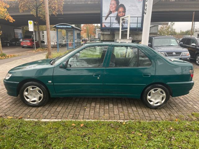 Peugeot 306 wenig Kilometer 1HAND  Scheckheft 1,9 Diesel