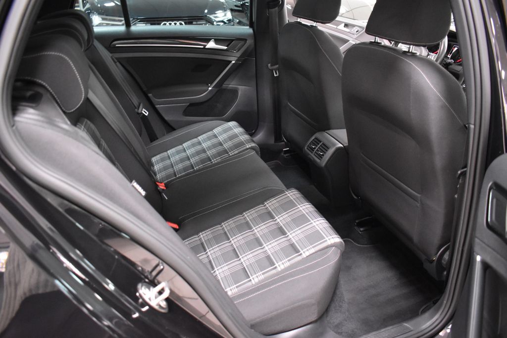Volkswagen Golf VII GTD PANO ACC DCC TOTW KAMERA DYNAUDIO