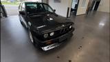 BMW M3 E30 - BMW M3: E30