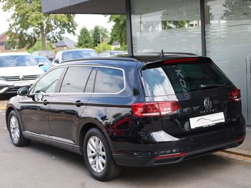 Volkswagen Passat Variant - 7