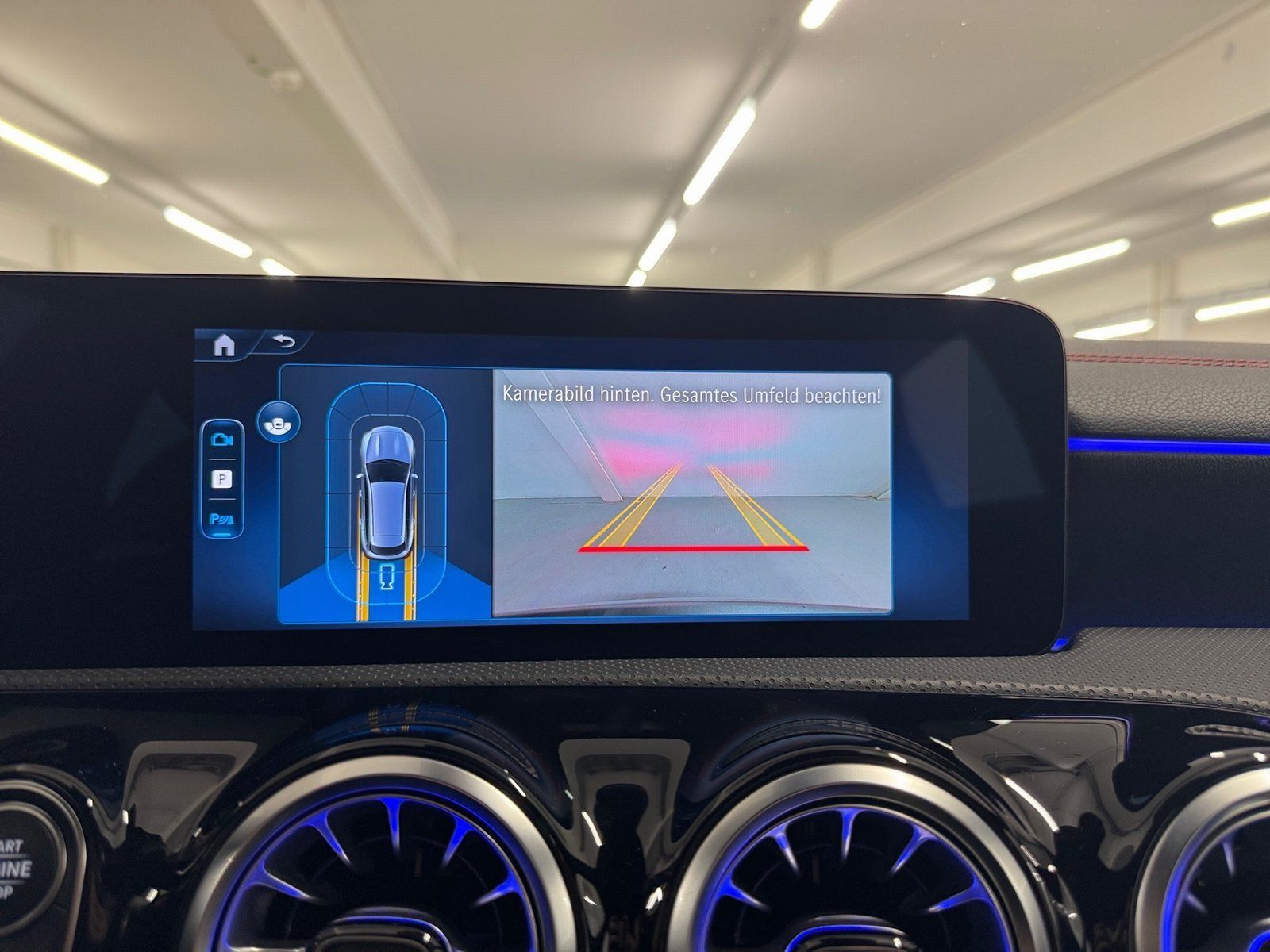 Fahrzeugabbildung Mercedes-Benz CLA 180 SB AMG*Kamera*LED*CarPlay*Easy-Pack*MBUX