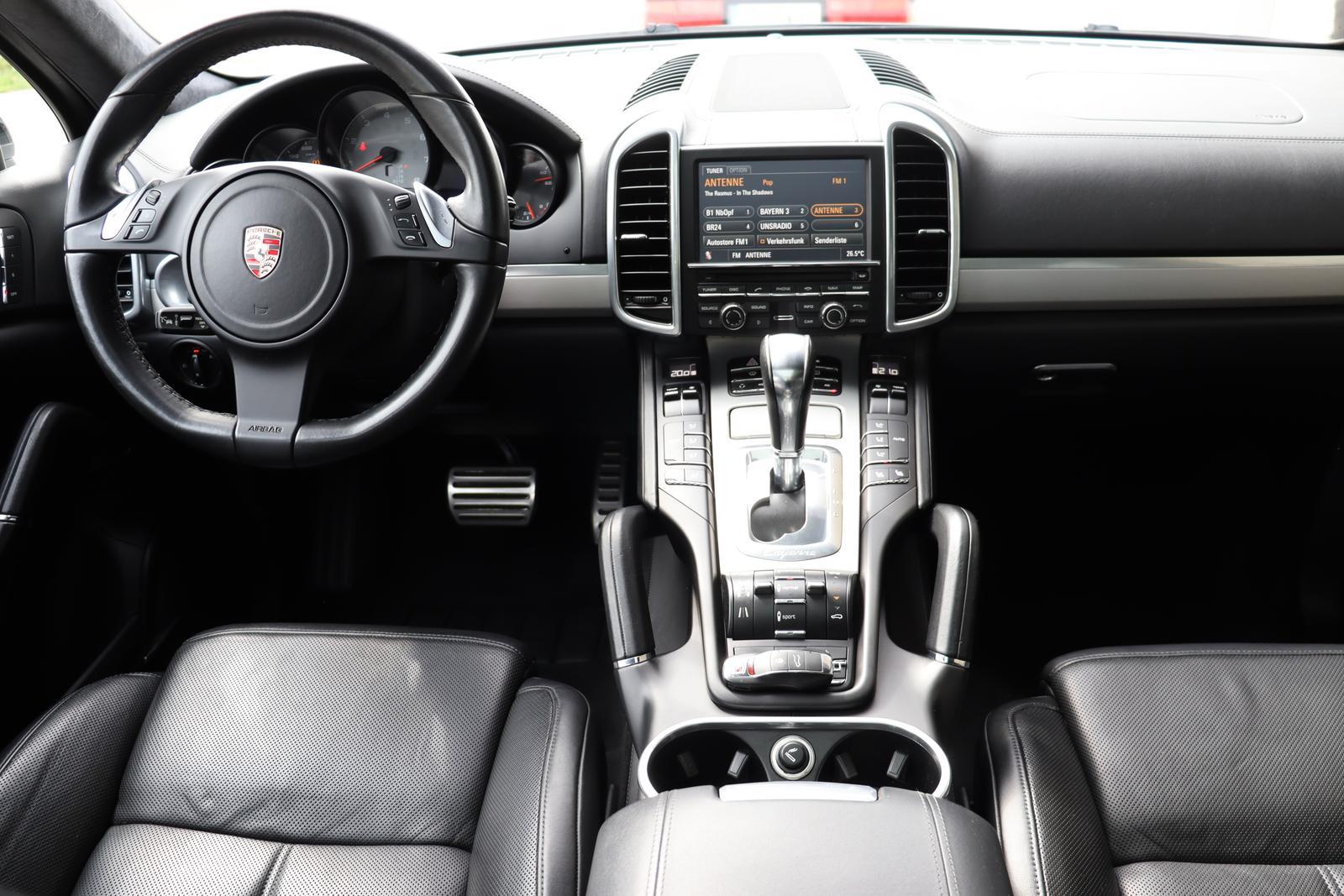 Porsche Cayenne S PANO/ACC/PDLS//LUFT/BOSE