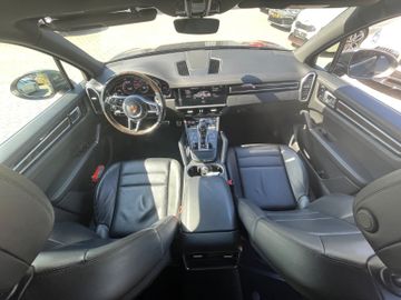 Porsche Cayenne - 12