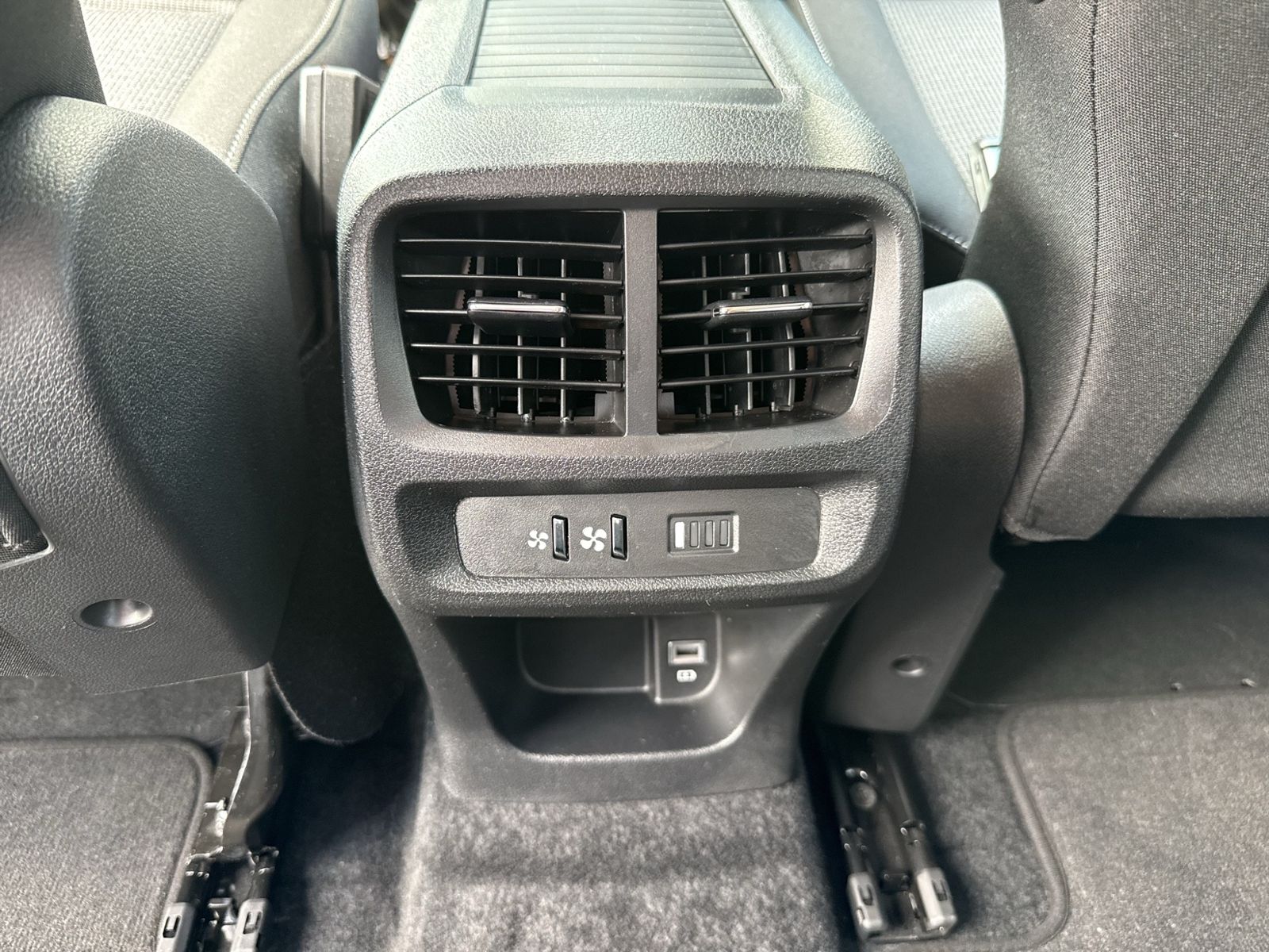 Proace City Verso 1.5 D-4D L1 Team D S Automatic