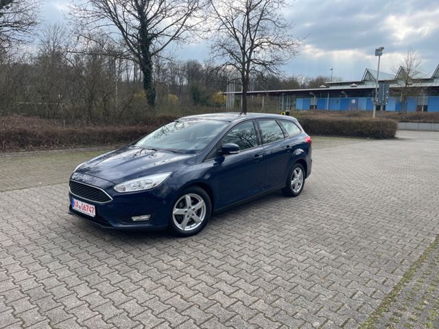 Ford Focus Turnier Business Navi +AHK