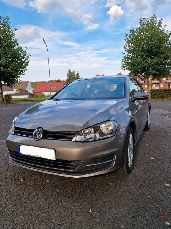 Image of Volkswagen Golf