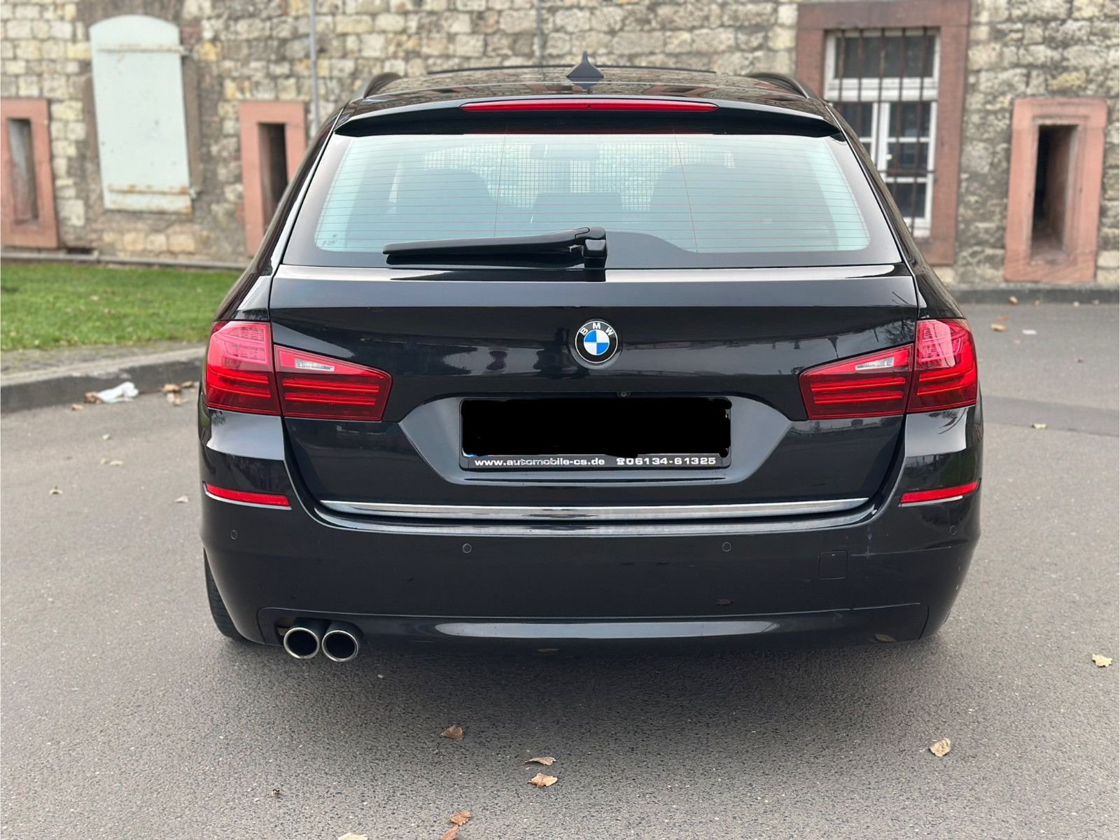 Fahrzeugabbildung BMW 530d xDRIVE TOURING LUXURY LINE*MOD.2015+PANO.*