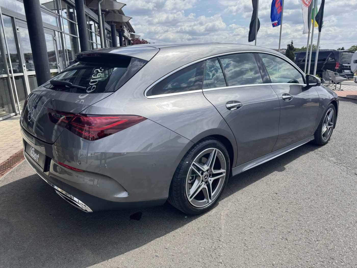 Fahrzeugabbildung Mercedes-Benz CLA 200 AMG+Pano+MultiBeam+DistrPro+HUD+360