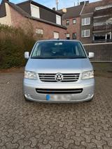 Volkswagen VW T5 Multivan 2.5 TDI - Volkswagen T5 Multivan in Düsseldorf