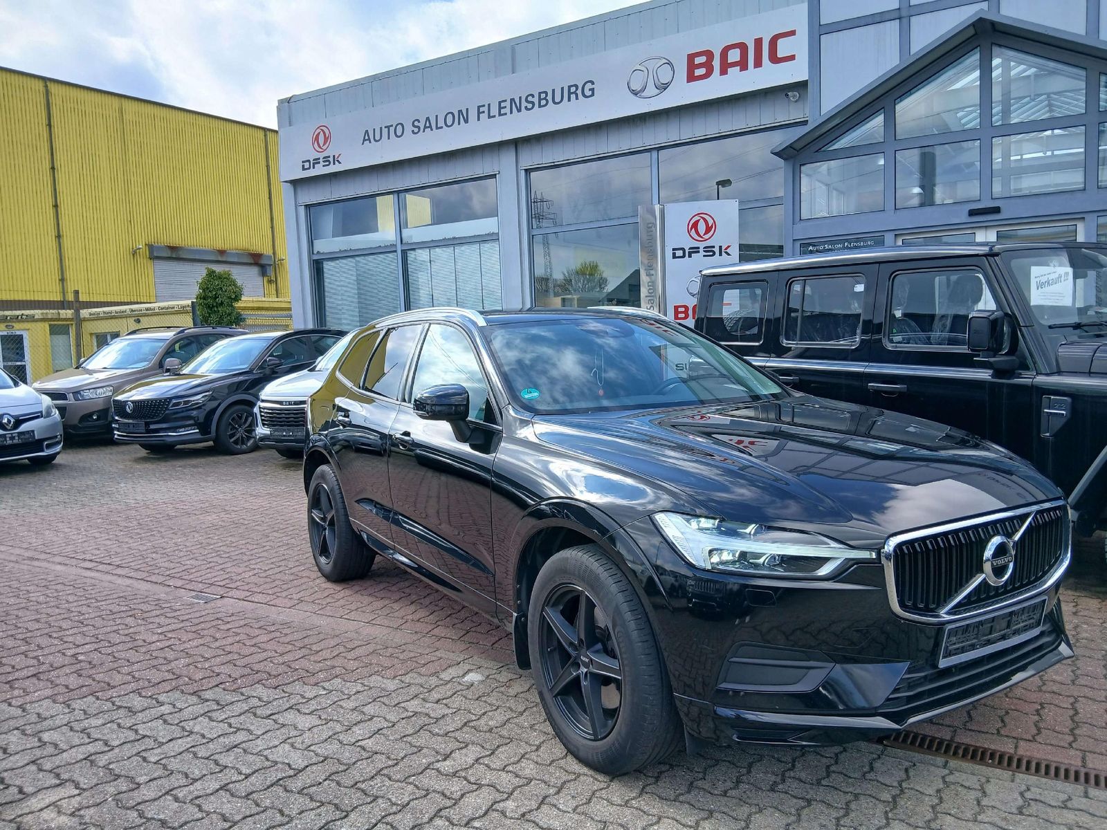 Volvo XC60 Momentum 2WD*Automatik*1 Hand*TÜV 04.2028