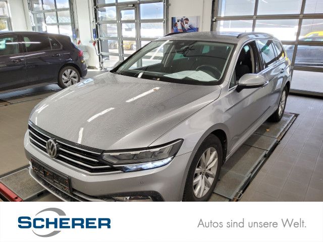 Volkswagen Passat Variant 1,5 TSI Business DSG Navi LED Blu