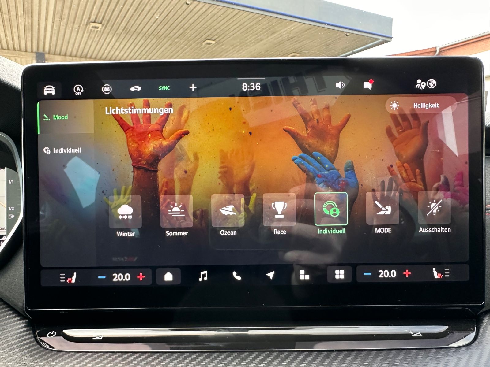 Fahrzeugabbildung SKODA Octavia RS Combi 2.0 TSI Pano/360°/Matrix/ACC