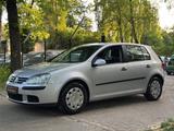 Volkswagen Golf 1.6 Automatik Tüv & Service Neu KlimaAuto. - Volkswagen Golf aus 2005: 1.6