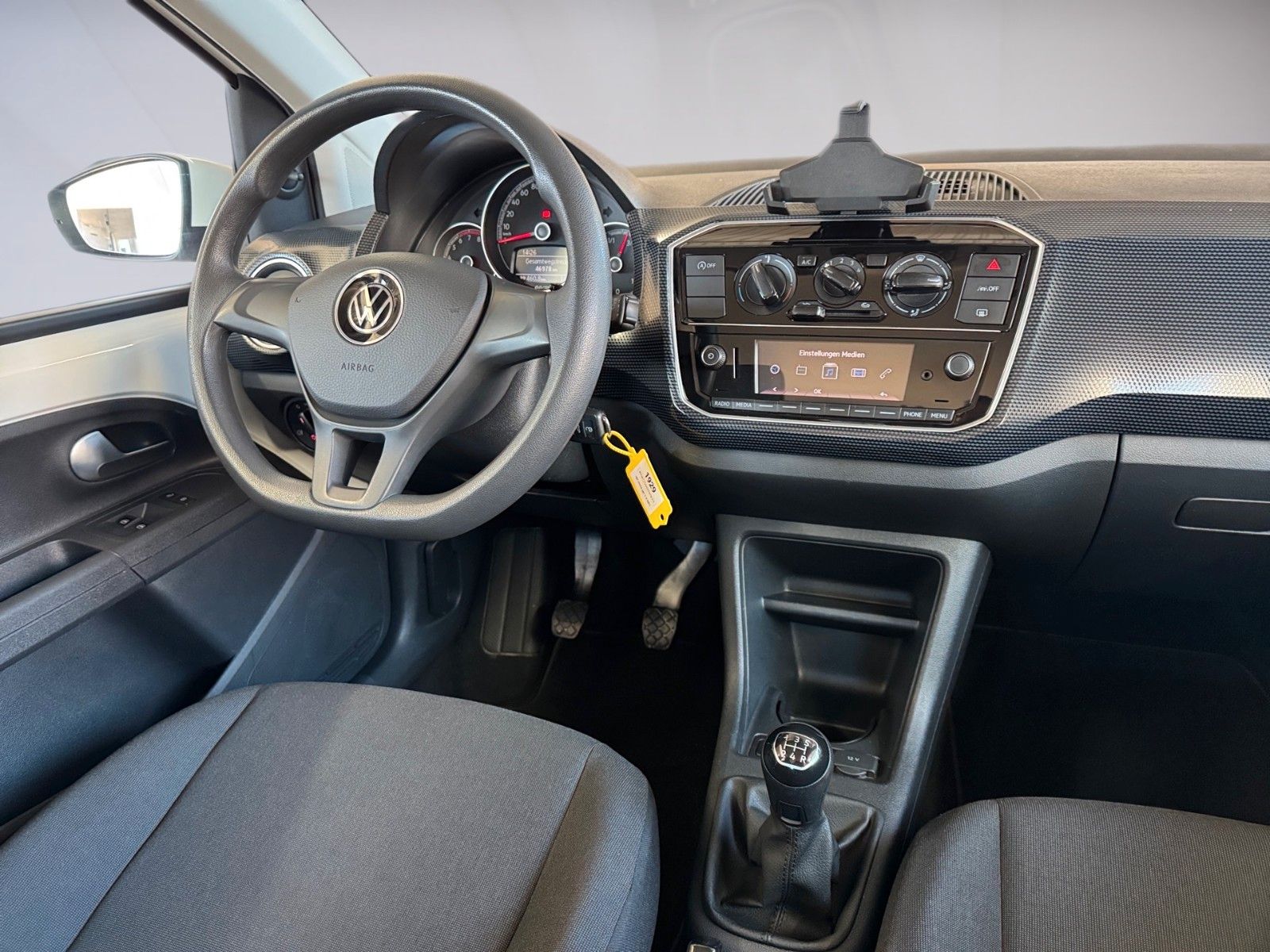 Fahrzeugabbildung Volkswagen up! move up! 1.0 MPI
