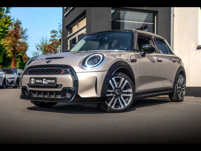 MINI Cooper S 5-TÛRER CLASSIC TRIM°KAM°DRIVING MODES