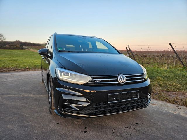 Volkswagen Touran Highline R-Line ACC STD Lane LED Pano