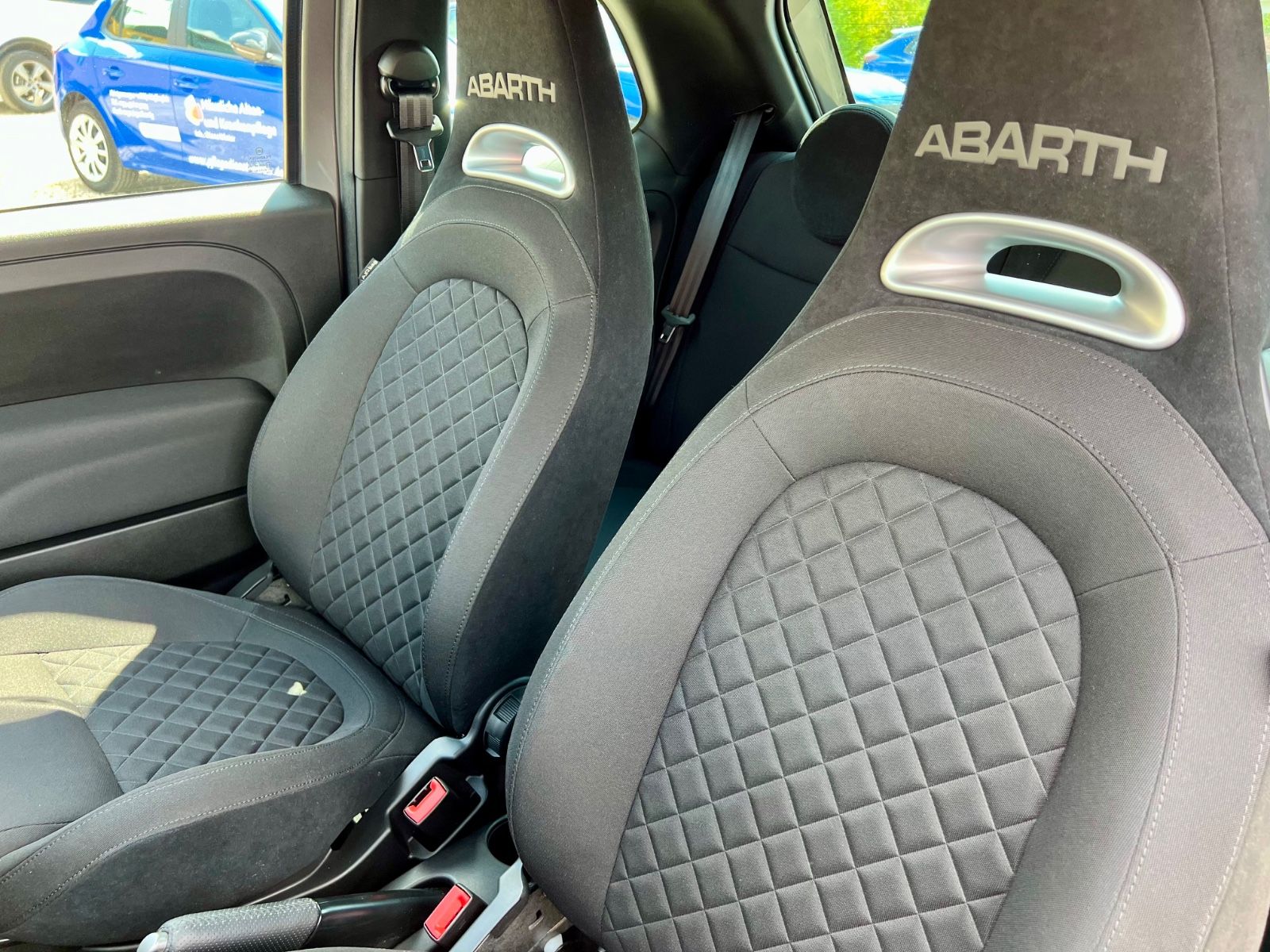 ABARTH 595 KLIMA PDC CARPLAY L+R SENSOR