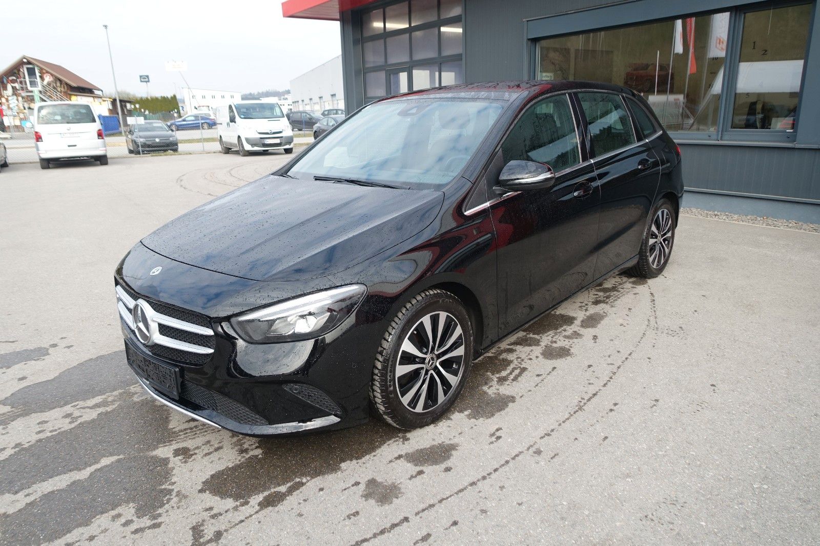 MERCEDES-BENZ B 220 d 4Matic Aut.*LED*NAVI*RFK*EXP. 15990*