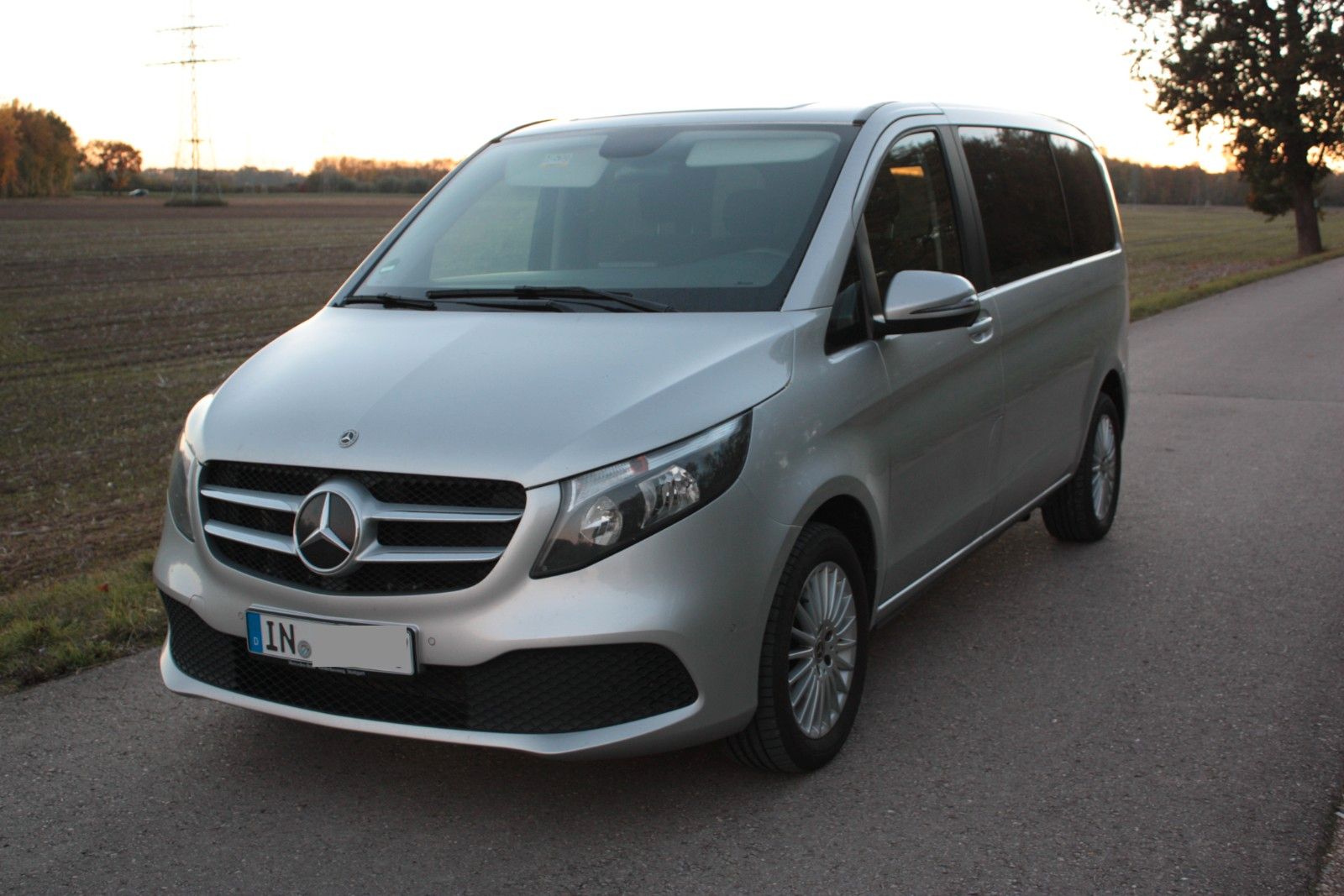 Mercedes-Benz V 220 d Aut. kompakt imagem 3