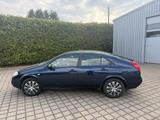 Nissan Primera 1.8  - Nissan Primera: Von Privat
