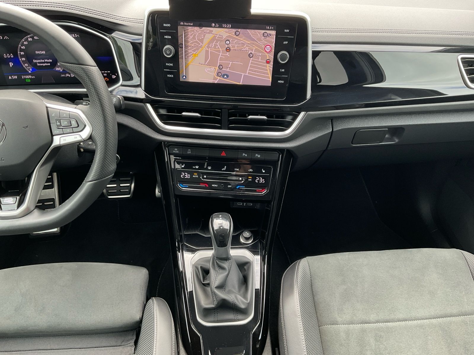 Volkswagen T-Roc - Bild 11