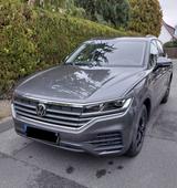 Volkswagen Touareg 3.0 V6 TDI Allrad, Head-Up, AHK, 8fach - Volkswagen Touareg V8tdi mit Diesel-Antrieb