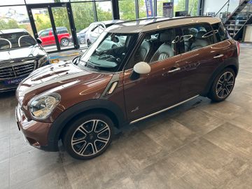 MYAUTOCENTER – Gebraucht- und Jahreswagen mit Werkstattservice in Pfaffenhofen MINI Cooper SD Countryman TEM*NAVI*PDC*PANO*XENON*