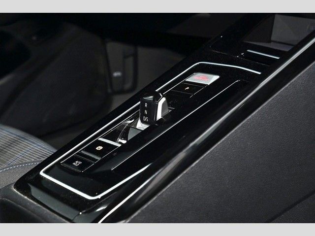 Volkswagen Golf - Bild 15