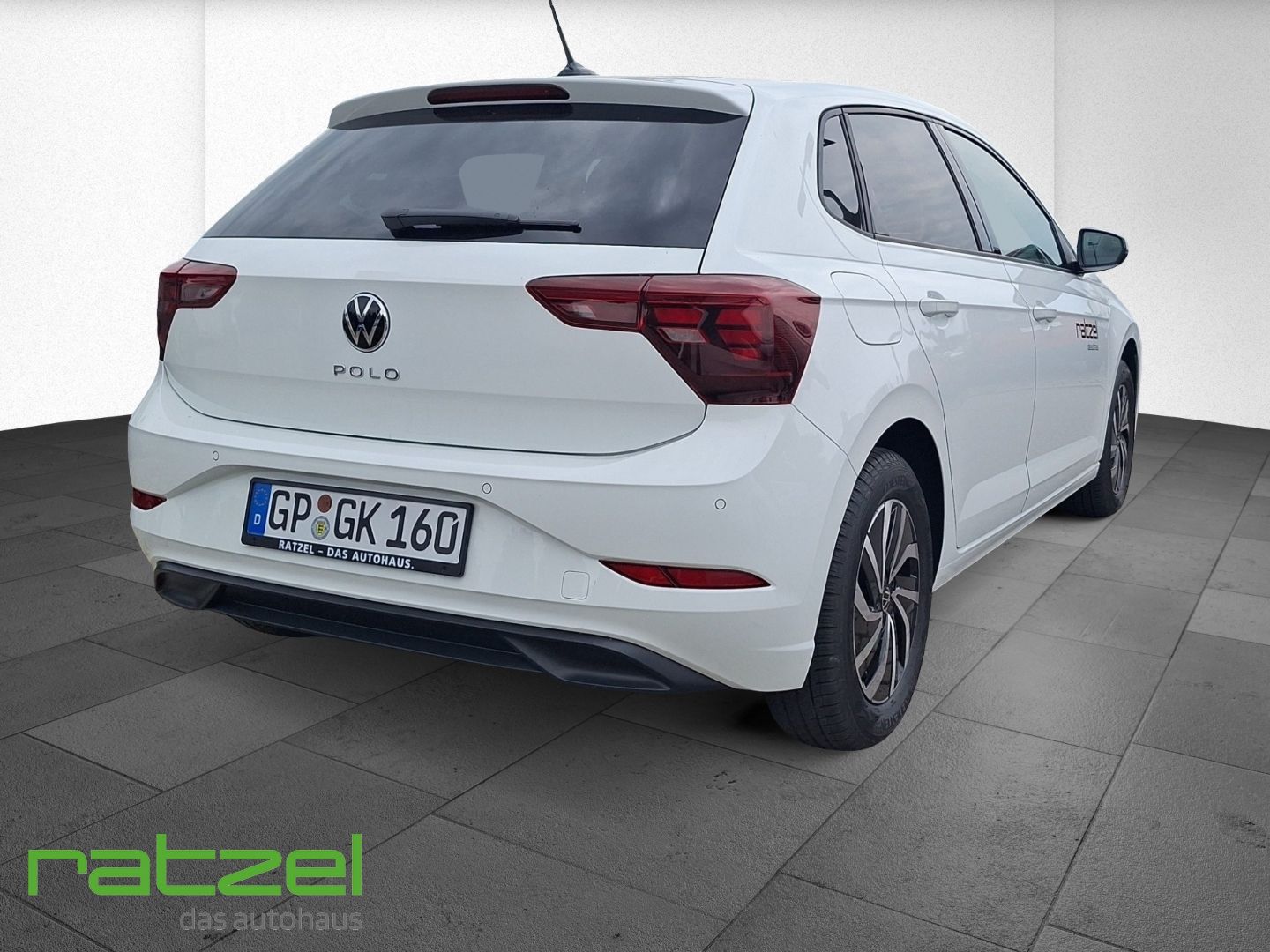 Fahrzeugabbildung Volkswagen Polo 1.0 TSI LIFE Sitzheizung+Allwetter+PDC