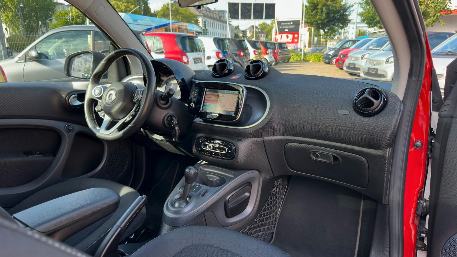 Smart Coupé TURBO DCT WHITE & RED EDITION! NAVI! DAB!