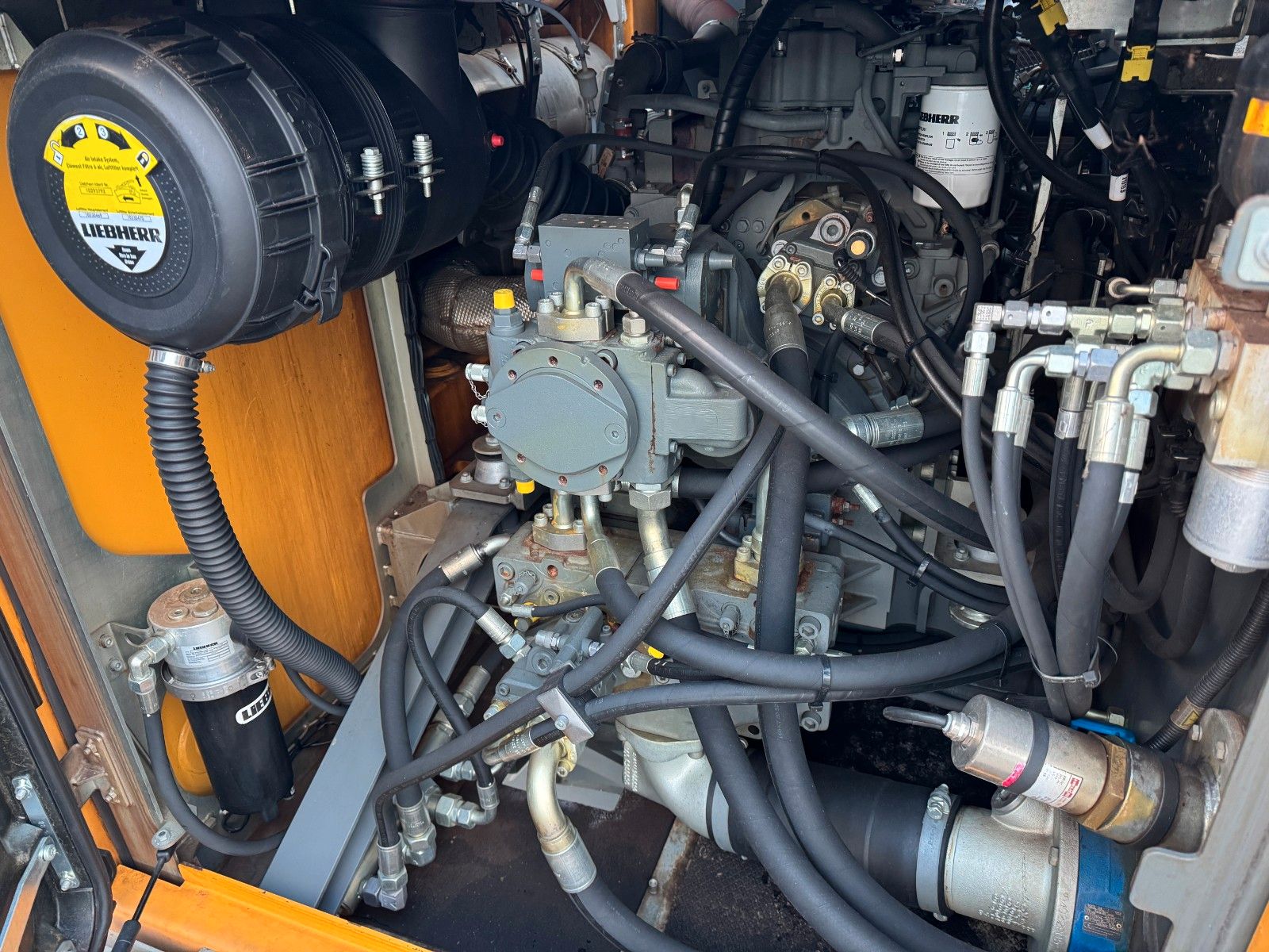 Fahrzeugabbildung Liebherr LH 50 M Timber / inkl. Holzzange / 2020 / 11m