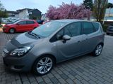 Opel Meriva 86000km - Opel Meriva mit Diesel-Antrieb: Kombi