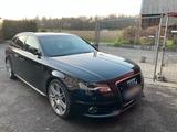 Audi A4 Avant 3.0 TDI S line - Audi A4 aus 2010: Line