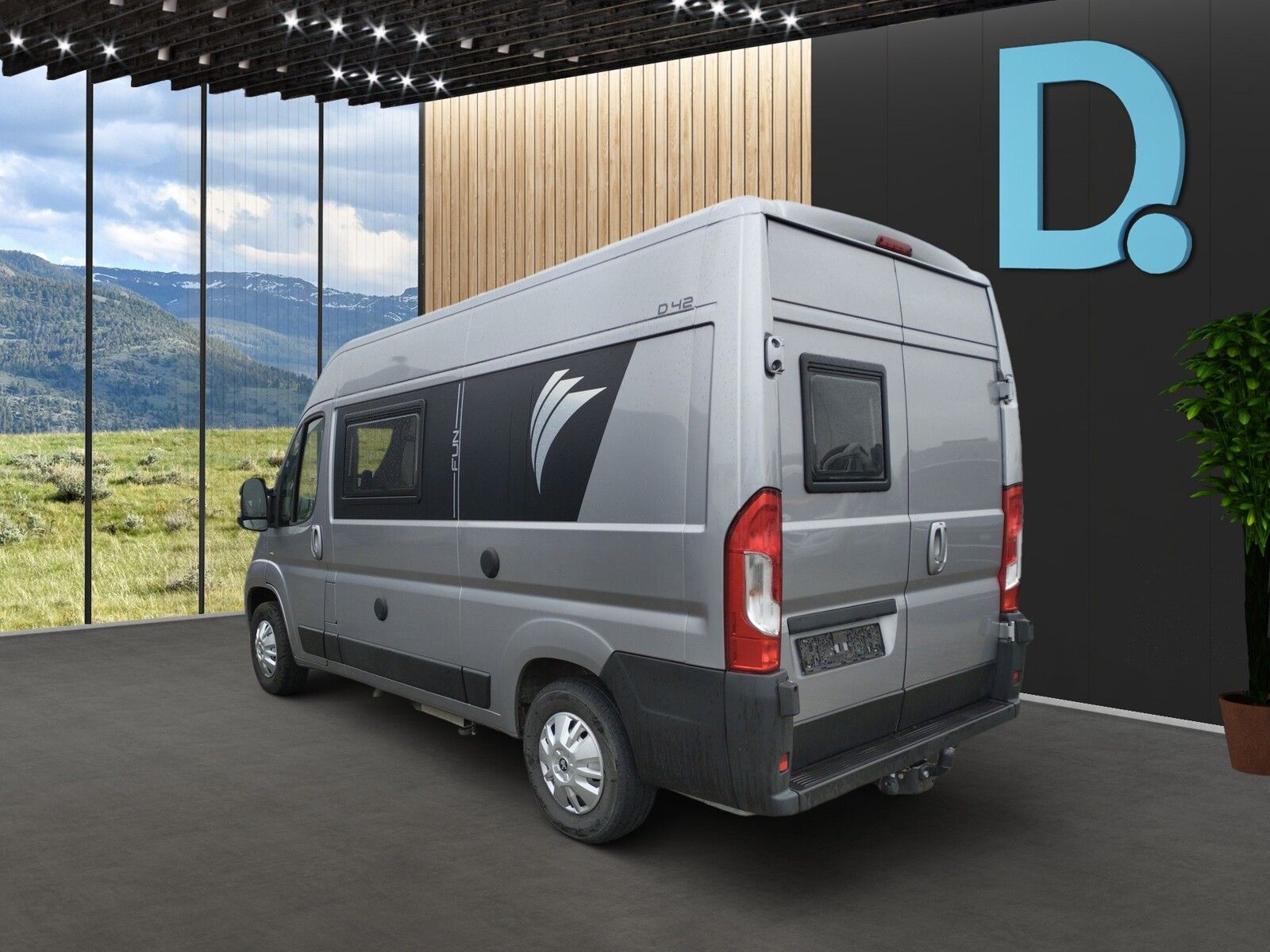 Fahrzeugabbildung Rapido Vans Dreamer D42 FUN