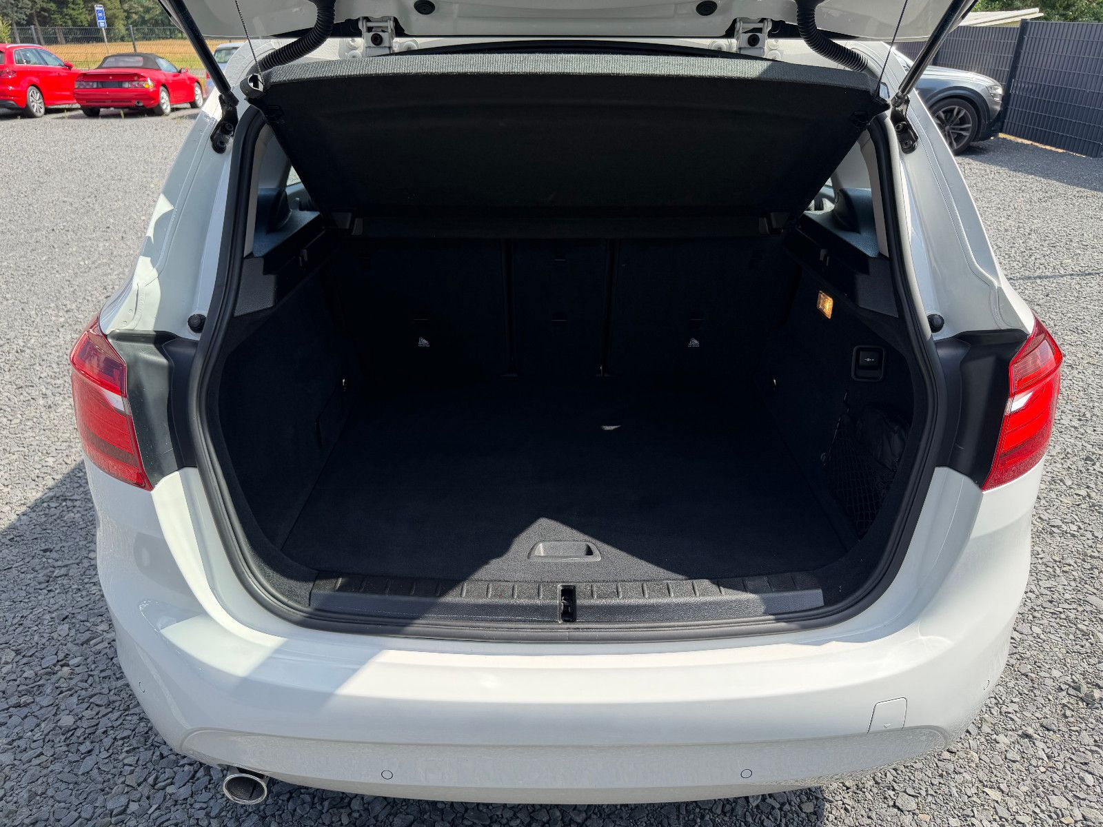 BMW 218 218d Active Tourer  LED/NAVI/TEMPO – Foto 13