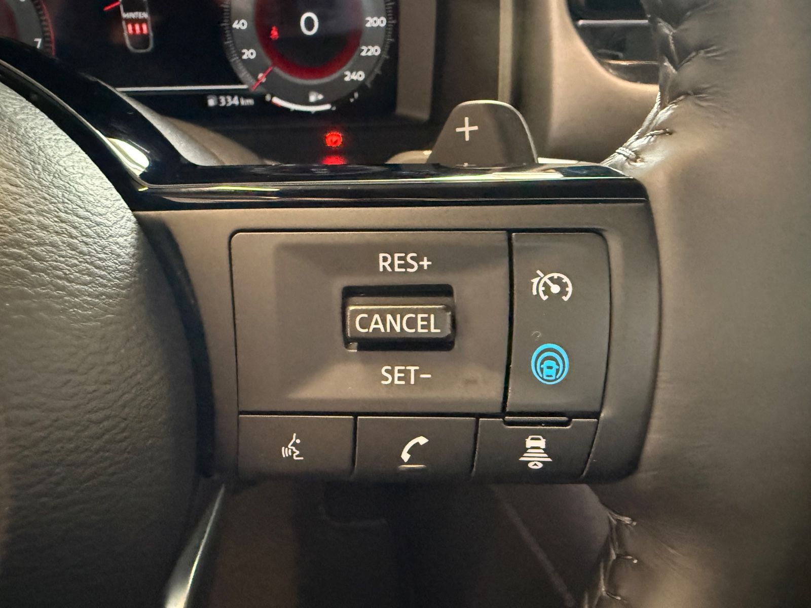 Fahrzeugabbildung Nissan Qashqai Tekna MHEV Autom.;Headup,Leder,17.136 km