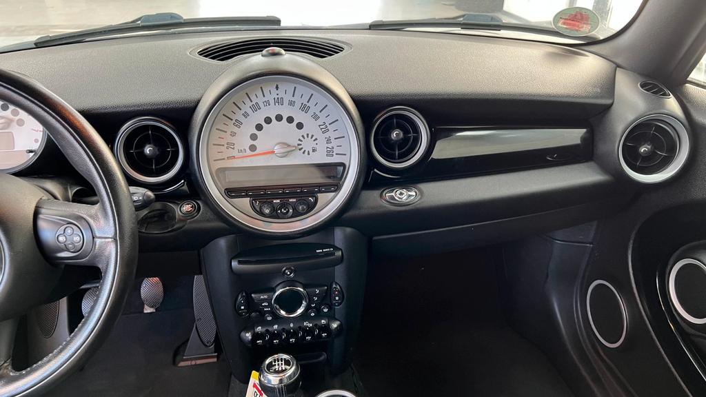 MINI Cooper D Cabrio