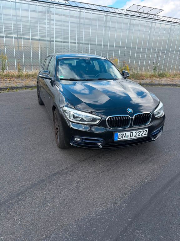 Image of BMW 120