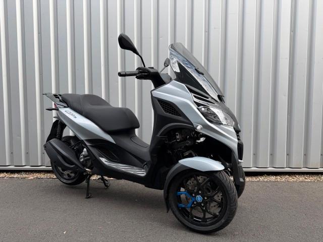 Piaggio MP3 310 Sport E5+ Grau Aktionspreis